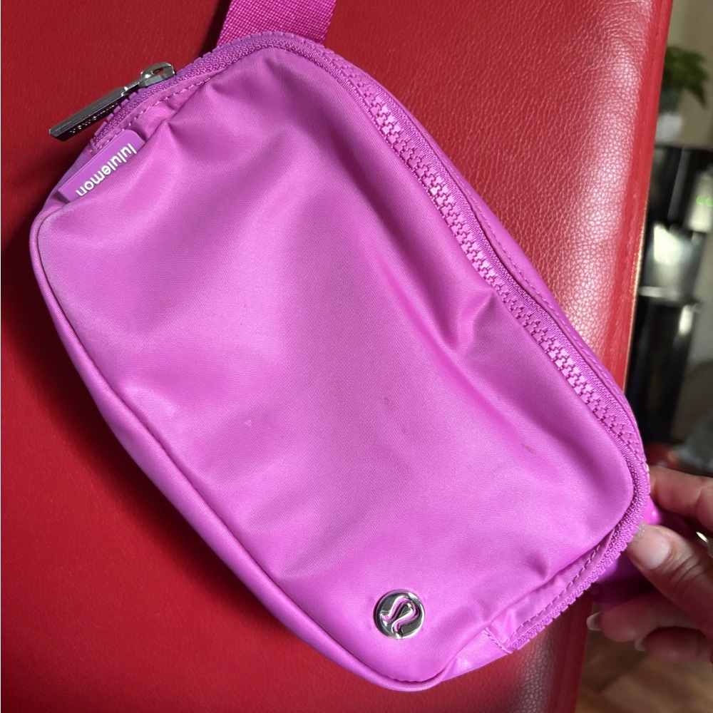 Lululemon Athletica Vibrant Pink Cosmetic Bag